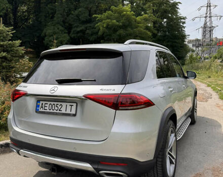 Мерседес ГЛЕ-Класс 2019 в Киеве на Automoto.ua Серый Мерседес ГЛЕ-Класс, объемом двигателя 1.99 л и пробегом 23 тыс. км за 46500 $, фото 5 на Automoto.ua