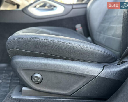 Сірий Мерседес ГЛЕ-Клас, об'ємом двигуна 2.93 л та пробігом 180 тис. км за 53500 $, фото 53 на Automoto.ua