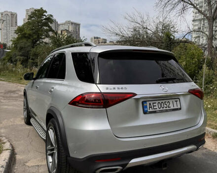 Мерседес ГЛЕ-Класс 2019 в Киеве на Automoto.ua Серый Мерседес ГЛЕ-Класс, объемом двигателя 1.99 л и пробегом 23 тыс. км за 46500 $, фото 7 на Automoto.ua