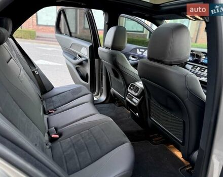 Серый Мерседес ГЛЕ-Класс, объемом двигателя 1.95 л и пробегом 75 тыс. км за 73900 $, фото 41 на Automoto.ua