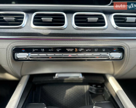 Серый Мерседес ГЛЕ-Класс, объемом двигателя 1.95 л и пробегом 63 тыс. км за 75000 $, фото 15 на Automoto.ua