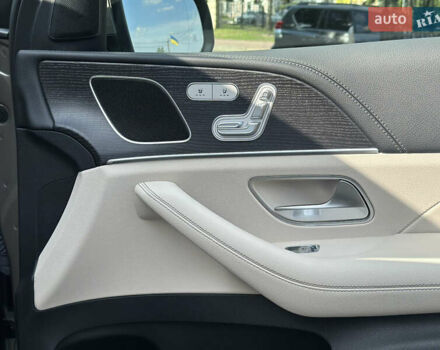 Серый Мерседес ГЛЕ-Класс, объемом двигателя 1.95 л и пробегом 63 тыс. км за 75000 $, фото 18 на Automoto.ua