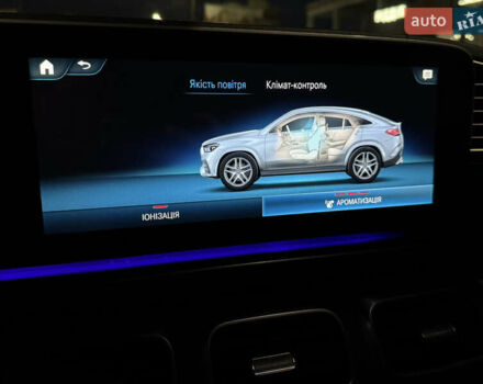 Серый Мерседес ГЛЕ-Класс, объемом двигателя 3 л и пробегом 85 тыс. км за 85900 $, фото 47 на Automoto.ua