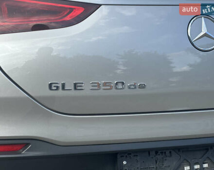 Серый Мерседес ГЛЕ-Класс, объемом двигателя 1.95 л и пробегом 63 тыс. км за 75000 $, фото 4 на Automoto.ua