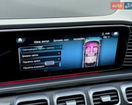 Серый Мерседес ГЛЕ-Класс, объемом двигателя 1.95 л и пробегом 75 тыс. км за 73900 $, фото 68 на Automoto.ua