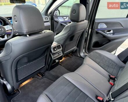 Серый Мерседес ГЛЕ-Класс, объемом двигателя 1.95 л и пробегом 75 тыс. км за 73900 $, фото 48 на Automoto.ua