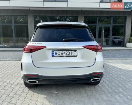 Мерседес ГЛЕ-Клас 2020 у Луцьку на Automoto.ua Сірий Мерседес ГЛЕ-Клас, об'ємом двигуна 1.99 л та пробігом 73 тис. км за 46500 $, фото 18 на Automoto.ua