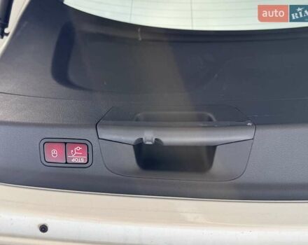 Мерседес ГЛЕ-Клас 2020 у Луцьку на Automoto.ua Сірий Мерседес ГЛЕ-Клас, об'ємом двигуна 1.99 л та пробігом 73 тис. км за 46500 $, фото 34 на Automoto.ua