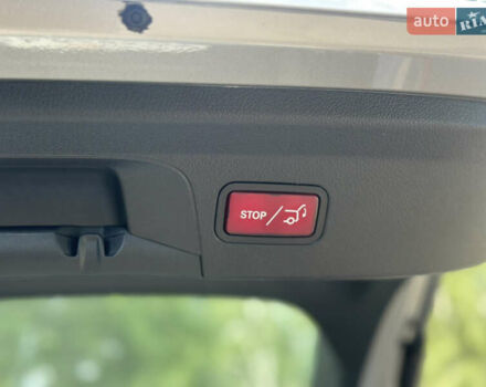 Сірий Мерседес ГЛЕ-Клас, об'ємом двигуна 1.95 л та пробігом 63 тис. км за 73000 $, фото 22 на Automoto.ua