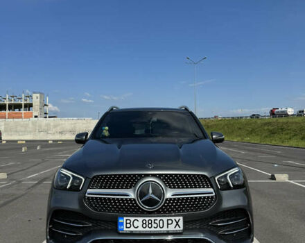 Сірий Мерседес ГЛЕ-Клас, об'ємом двигуна 1.95 л та пробігом 66 тис. км за 61500 $, фото 1 на Automoto.ua