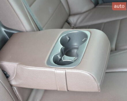 Серый Мерседес ГЛЕ-Класс, объемом двигателя 2 л и пробегом 82 тыс. км за 71999 $, фото 50 на Automoto.ua