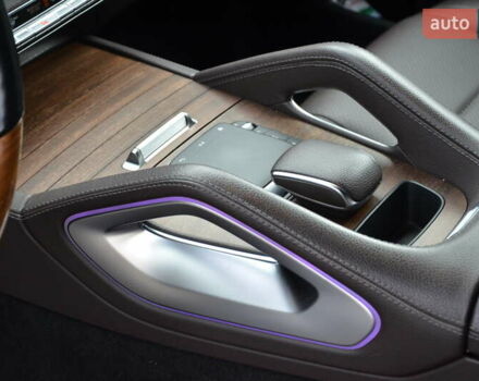 Серый Мерседес ГЛЕ-Класс, объемом двигателя 2 л и пробегом 82 тыс. км за 71999 $, фото 26 на Automoto.ua