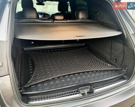 Сірий Мерседес ГЛЕ-Клас, об'ємом двигуна 4 л та пробігом 55 тис. км за 81500 $, фото 43 на Automoto.ua