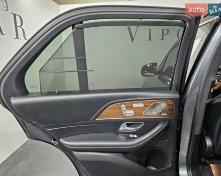 Серый Мерседес ГЛЕ-Класс, объемом двигателя 1.95 л и пробегом 152 тыс. км за 87777 $, фото 16 на Automoto.ua