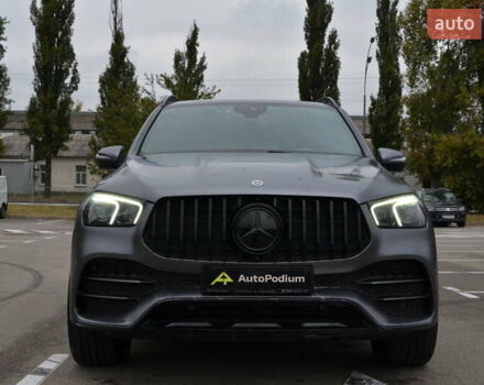 Серый Мерседес ГЛЕ-Класс, объемом двигателя 2 л и пробегом 82 тыс. км за 71999 $, фото 2 на Automoto.ua