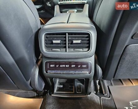 Серый Мерседес ГЛЕ-Класс, объемом двигателя 1.95 л и пробегом 152 тыс. км за 87777 $, фото 19 на Automoto.ua