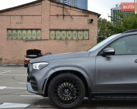 Серый Мерседес ГЛЕ-Класс, объемом двигателя 2 л и пробегом 82 тыс. км за 71999 $, фото 5 на Automoto.ua