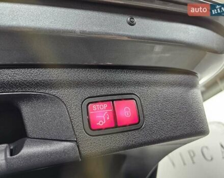 Серый Мерседес ГЛЕ-Класс, объемом двигателя 1.95 л и пробегом 152 тыс. км за 87777 $, фото 12 на Automoto.ua