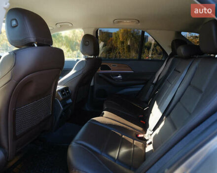 Сірий Мерседес ГЛЕ-Клас, об'ємом двигуна 2.93 л та пробігом 95 тис. км за 73000 $, фото 38 на Automoto.ua