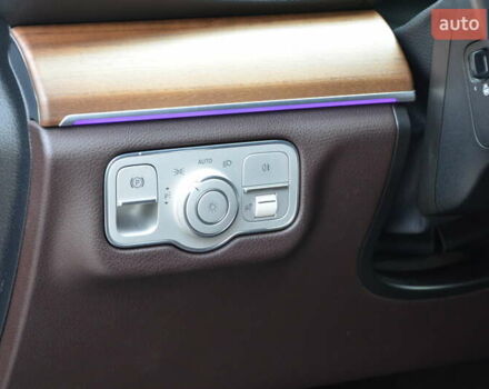 Серый Мерседес ГЛЕ-Класс, объемом двигателя 2 л и пробегом 82 тыс. км за 71999 $, фото 22 на Automoto.ua