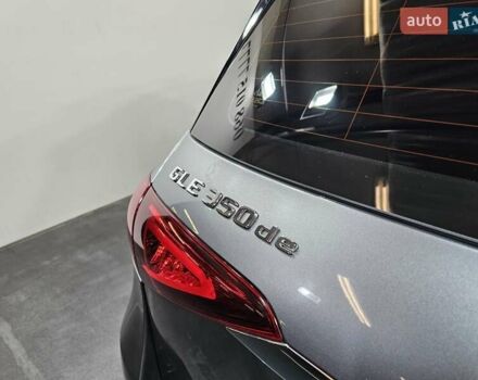 Серый Мерседес ГЛЕ-Класс, объемом двигателя 1.95 л и пробегом 152 тыс. км за 87777 $, фото 9 на Automoto.ua