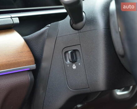 Серый Мерседес ГЛЕ-Класс, объемом двигателя 2 л и пробегом 82 тыс. км за 71999 $, фото 28 на Automoto.ua