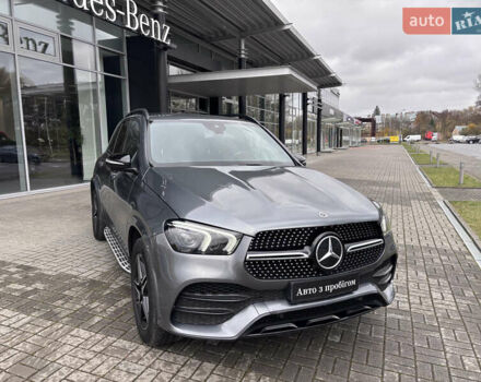 Серый Мерседес ГЛЕ-Класс, объемом двигателя 1.99 л и пробегом 69 тыс. км за 70000 $, фото 2 на Automoto.ua