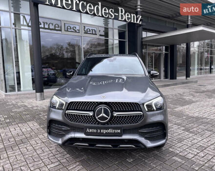 Серый Мерседес ГЛЕ-Класс, объемом двигателя 1.99 л и пробегом 69 тыс. км за 70000 $, фото 1 на Automoto.ua