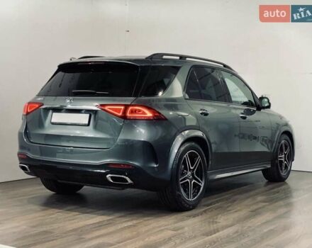 Серый Мерседес ГЛЕ-Класс, объемом двигателя 1.99 л и пробегом 37 тыс. км за 77999 $, фото 5 на Automoto.ua