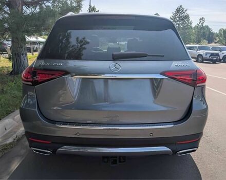 Серый Мерседес ГЛЕ-Класс, объемом двигателя 2 л и пробегом 21 тыс. км за 35000 $, фото 4 на Automoto.ua