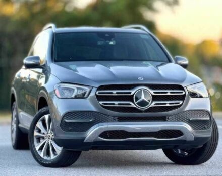 Сірий Мерседес ГЛЕ-Клас, об'ємом двигуна 2 л та пробігом 34 тис. км за 29900 $, фото 4 на Automoto.ua