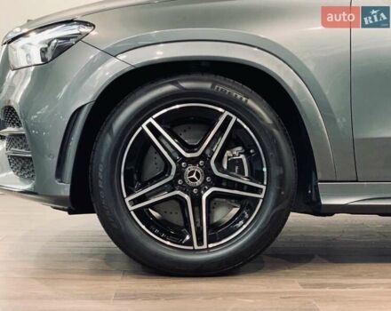 Серый Мерседес ГЛЕ-Класс, объемом двигателя 1.99 л и пробегом 37 тыс. км за 77999 $, фото 3 на Automoto.ua