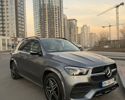 Серый Мерседес ГЛЕ-Класс, объемом двигателя 1.99 л и пробегом 37 тыс. км за 77999 $, фото 7 на Automoto.ua