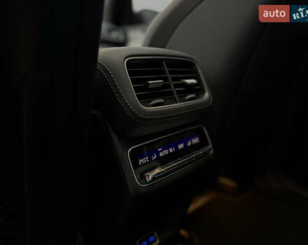 Серый Мерседес ГЛЕ-Класс, объемом двигателя 3.98 л и пробегом 27 тыс. км за 152000 $, фото 22 на Automoto.ua