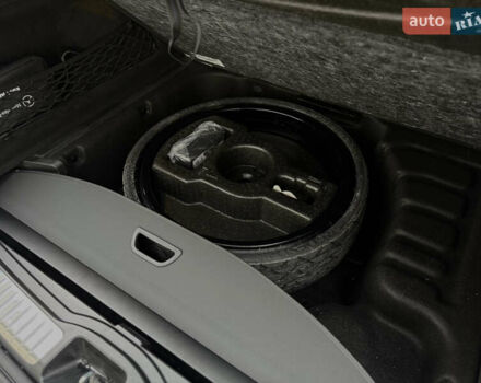 Серый Мерседес ГЛЕ-Класс, объемом двигателя 3.98 л и пробегом 27 тыс. км за 152000 $, фото 34 на Automoto.ua