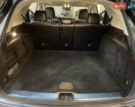 Сірий Мерседес ГЛЕ-Клас, об'ємом двигуна 3.98 л та пробігом 16 тис. км за 105000 $, фото 54 на Automoto.ua