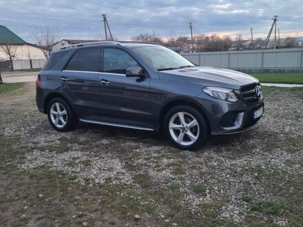 Серый Мерседес ГЛЕ-Класс, объемом двигателя 3 л и пробегом 90 тыс. км за 34000 $, фото 1 на Automoto.ua