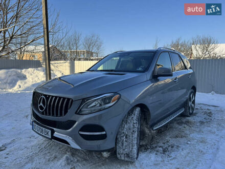 Серый Мерседес ГЛЕ-Класс, объемом двигателя 2.14 л и пробегом 137 тыс. км за 28000 $, фото 1 на Automoto.ua