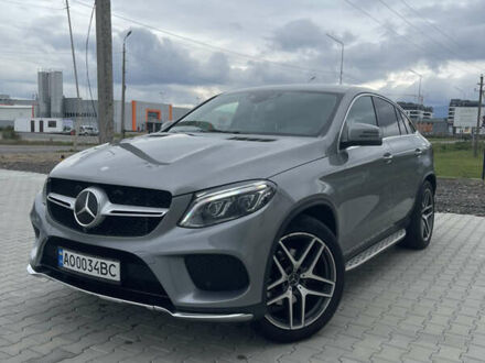 Мерседес ГЛЕ-Класс 2016 в Хусте на Automoto.ua Серый Мерседес ГЛЕ-Класс, объемом двигателя 2.99 л и пробегом 237 тыс. км за 41990 $, фото 1 на Automoto.ua
