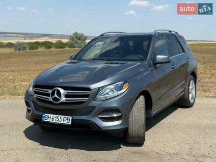 Сірий Мерседес ГЛЕ-Клас, об'ємом двигуна 3.5 л та пробігом 61 тис. км за 35000 $, фото 1 на Automoto.ua