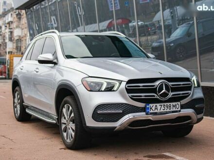 Мерседес ГЛЕ-Клас 2019 у Києві на Automoto.ua Сірий Мерседес ГЛЕ-Клас, об'ємом двигуна 2 л та пробігом 95 тис. км за 46800 $, фото 1 на Automoto.ua