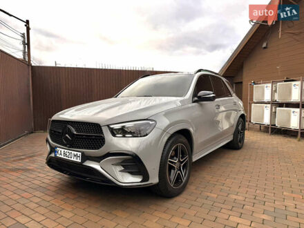 Сірий Мерседес ГЛЕ-Клас, об'ємом двигуна 1.99 л та пробігом 31 тис. км за 91000 $, фото 1 на Automoto.ua