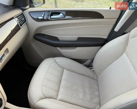 Синий Мерседес ГЛЕ-Класс, объемом двигателя 3.5 л и пробегом 85 тыс. км за 28500 $, фото 32 на Automoto.ua