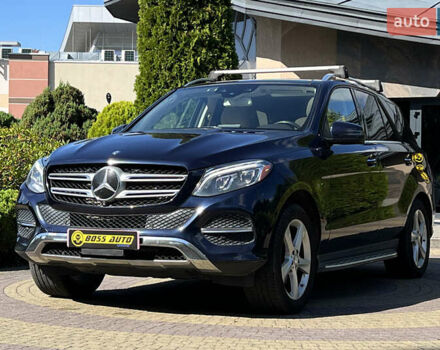 Синий Мерседес ГЛЕ-Класс, объемом двигателя 2.2 л и пробегом 135 тыс. км за 31850 $, фото 2 на Automoto.ua