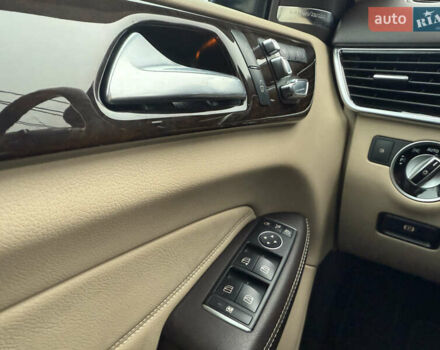 Синий Мерседес ГЛЕ-Класс, объемом двигателя 3.5 л и пробегом 85 тыс. км за 28500 $, фото 74 на Automoto.ua