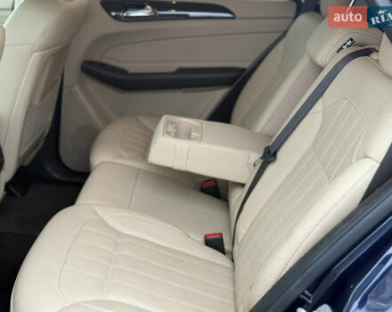 Синий Мерседес ГЛЕ-Класс, объемом двигателя 3.5 л и пробегом 85 тыс. км за 28500 $, фото 59 на Automoto.ua