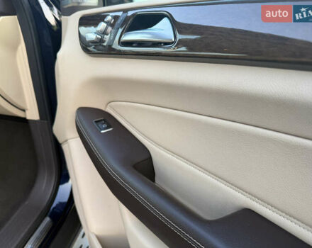 Синий Мерседес ГЛЕ-Класс, объемом двигателя 3.5 л и пробегом 85 тыс. км за 28500 $, фото 10 на Automoto.ua