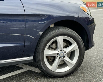 Синий Мерседес ГЛЕ-Класс, объемом двигателя 3.5 л и пробегом 142 тыс. км за 20999 $, фото 45 на Automoto.ua