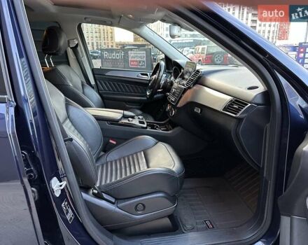 Синій Мерседес ГЛЕ-Клас, об'ємом двигуна 3 л та пробігом 170 тис. км за 29850 $, фото 100 на Automoto.ua