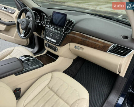 Синий Мерседес ГЛЕ-Класс, объемом двигателя 3.5 л и пробегом 142 тыс. км за 20999 $, фото 67 на Automoto.ua